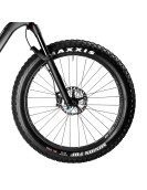 2023 Canyon Dude CF 9 Mountain Bike