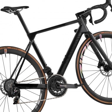 2023 Canyon Ultimate CF SLX 8 Force AXS Road Bike