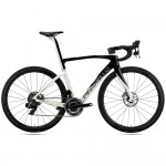 2023 Pinarello F9 SRAM Red AXS Road Bike