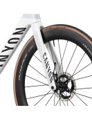 2023 Canyon Aeroad CFR MVDP Road Bike
