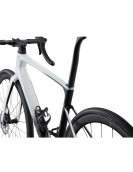 2024 Giant Defy Advanced Pro 1 Road Bike