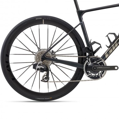 2026 Giant Defy Advanced SL 0 Road Bike